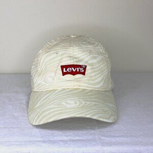 Levi's Snap Back Hat 100% Cotton White and Tan Print